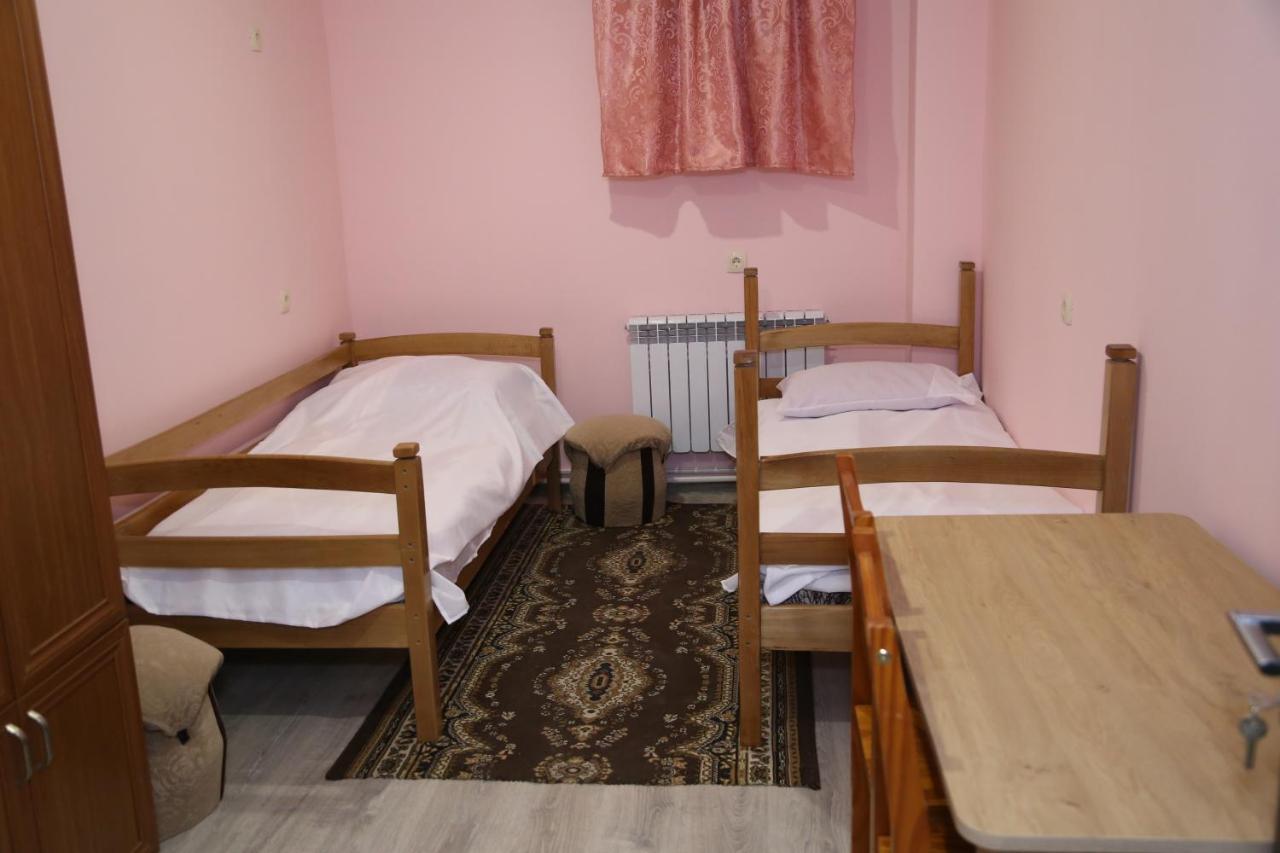 Arsego Hostel Ванадзор Екстер'єр фото