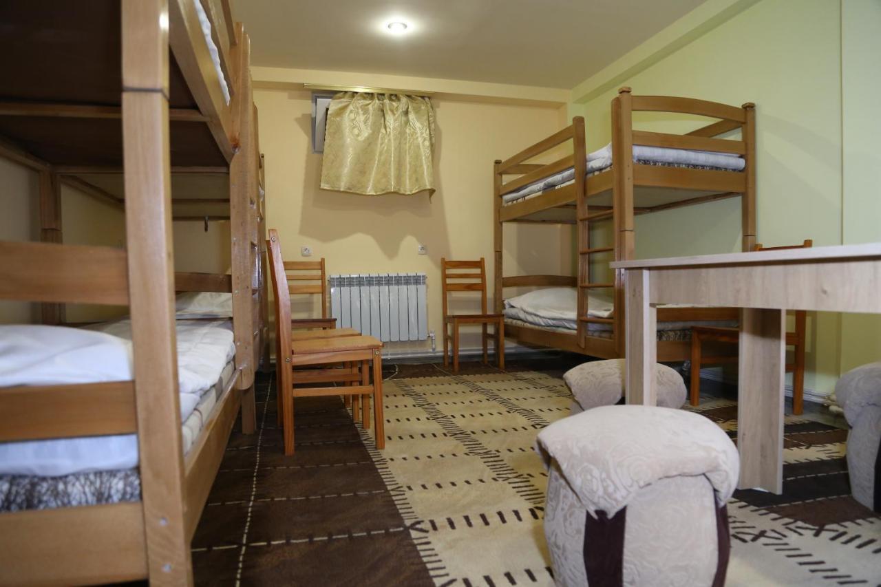 Arsego Hostel Ванадзор Екстер'єр фото